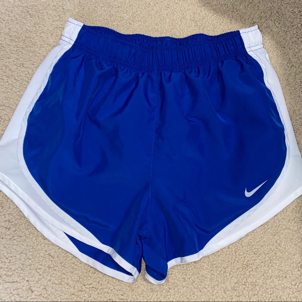 Nike Women’s Tempo Running Shorts